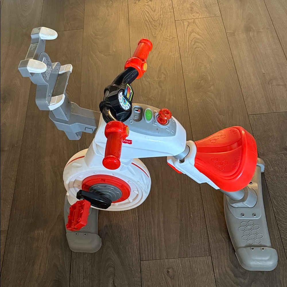 Fisher-Price Think and Learn Smart Cycle